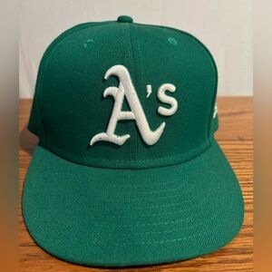 Athletics green size 7 1/8 hat